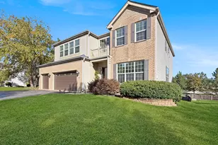 10880 Potomac Dr, Huntley, IL 60142 - Photo 1