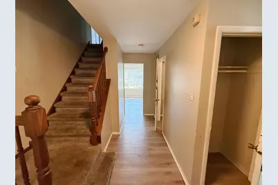 6613 157th Street, Oak Forest, IL 60452 - Photo 2