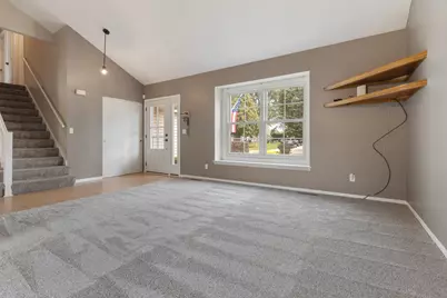 1102 Amberwood Drive, Crystal Lake, IL 60014 - Photo 6