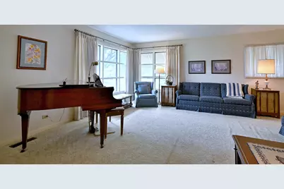 1308 Margret Street, Des Plaines, IL 60018 - Photo 4