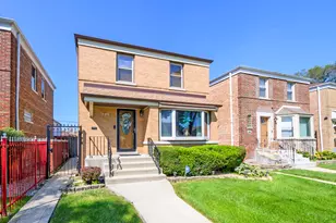 7234 S Albany Ave, Chicago, IL 60629 - Photo 2