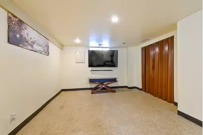 7234 S Albany Avenue, Chicago, IL 60629 - Photo 16