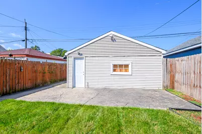 7234 S Albany Avenue, Chicago, IL 60629 - Photo 24