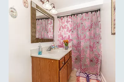 811 Glenwood Avenue, Joliet, IL 60435 - Photo 20