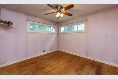 2314 Gideon Avenue, Zion, IL 60099 - Photo 10