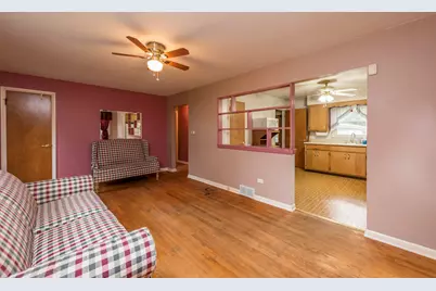 2314 Gideon Avenue, Zion, IL 60099 - Photo 4