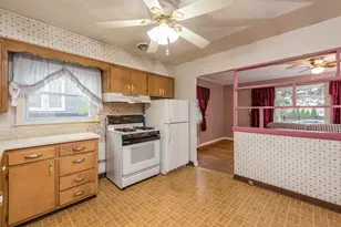 2314 Gideon Ave, Zion, IL 60099 - Photo 8