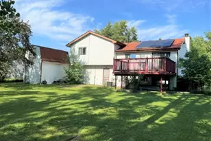 1955 Zeppelin Dr, Hanover Park, IL 60133 - Photo 2