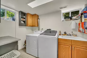 1704 Marguerite St, Park Ridge, IL 60068 - Photo 32