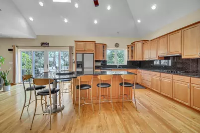 1704 Marguerite Street, Park Ridge, IL 60068 - Photo 8