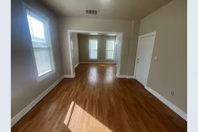 7927 S Parnell Avenue, Chicago, IL 60620 - Photo 8