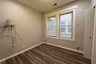 1649 W Pratt Blvd, Chicago, IL 60626 - Photo 4