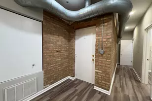 1649 W Pratt Blvd, Chicago, IL 60626 - Photo 6