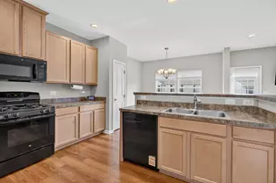 12921 Cypress Ln, Plainfield, IL 60585 - Photo 8