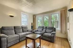 3310 W 114th St, Chicago, IL 60655 - Photo 4