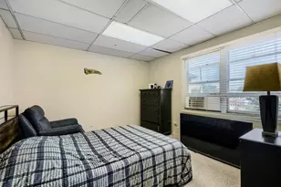 3310 W 114th St, Chicago, IL 60655 - Photo 12