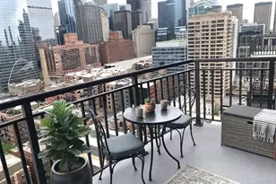 330 N Jefferson St, Chicago, IL 60661 - Photo 2