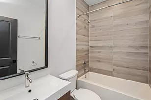 6500 S Ingleside Ave, Chicago, IL 60637 - Photo 14