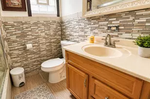 2412 N Lorel Ave, Chicago, IL 60639 - Photo 8