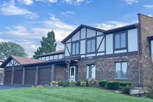 9811 W Creek Rd, Palos Park, IL 60464 - Photo 1