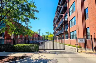 2323 W Pershing Rd, Chicago, IL 60609 - Photo 28