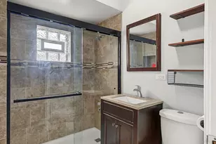 13148 S Escanaba Ave, Chicago, IL 60633 - Photo 24