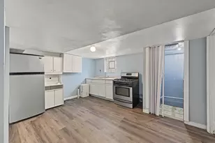 13148 S Escanaba Ave, Chicago, IL 60633 - Photo 40