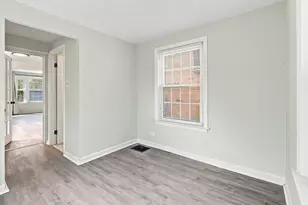 3331 S 56th Ct, Cicero, IL 60804 - Photo 12