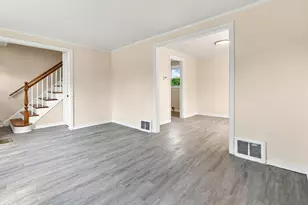 3331 S 56th Ct, Cicero, IL 60804 - Photo 4