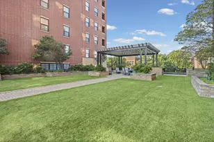 833 W 15th Pl, Chicago, IL 60608 - Photo 24