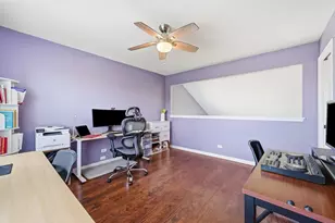 2213 Roaring Creek Dr, Aurora, IL 60503 - Photo 18