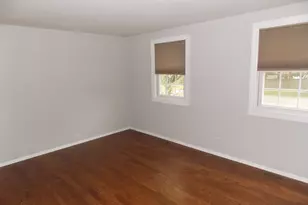 209 Cedarbrook Rd, Naperville, IL 60565 - Photo 10