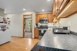 327 E John St, Forrest, IL 61741 - Photo 12