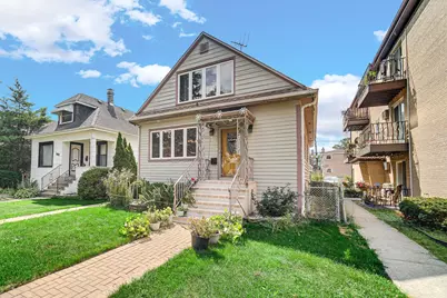 2642 N 72nd Court, Elmwood Park, IL 60707 - Photo 2