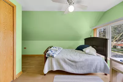 2642 N 72nd Court, Elmwood Park, IL 60707 - Photo 14