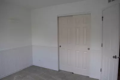 2744 N Moraine Valley Road, Wauconda, IL 60084 - Photo 20