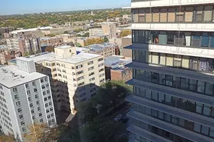 5757 N Sheridan Rd, Chicago, IL 60660 - Photo 10