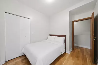1647 W Sherwin Avenue #1, Chicago, IL 60626 - Photo 8