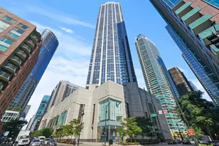 512 N McClurg Ct, Chicago, IL 60611 - Photo 2