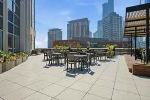 512 N McClurg Ct, Chicago, IL 60611 - Photo 16