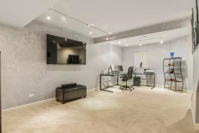 [Address not provided], Evanston, IL 60203 - Photo 22