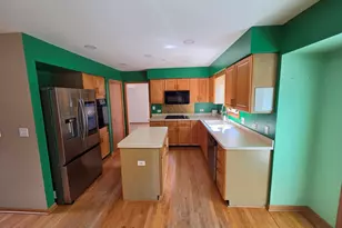 2103 E Seminole Ln, Mount Prospect, IL 60056 - Photo 8