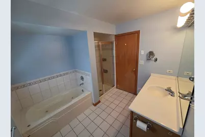 2103 E Seminole Lane, Mount Prospect, IL 60056 - Photo 20