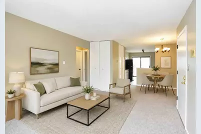 156 Dunteman Drive #301, Glendale Heights, IL 60139 - Photo 6