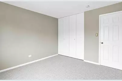 156 Dunteman Drive #301, Glendale Heights, IL 60139 - Photo 12