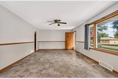 1217 Gertrude Avenue, Champaign, IL 61821 - Photo 4