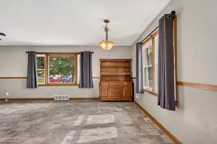 1217 Gertrude Ave, Champaign, IL 61821 - Photo 8