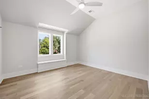 664 N Webster St, Naperville, IL 60563 - Photo 24