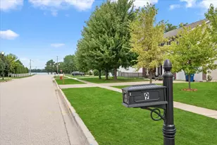 9 Lake Vista Ct, Lake Villa, IL 60046 - Photo 40