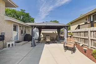 1511 Miami Ln, Des Plaines, IL 60018 - Photo 26